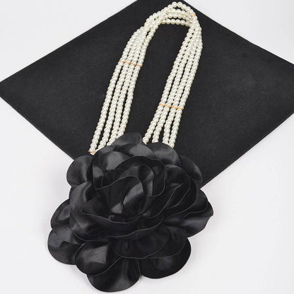 Oversized Flower Pearl Elastic Belt: BK